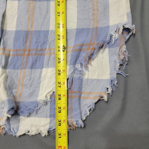 Jun & Ivy Blue White Plaid Button Down Shirt Frayed Hem Cotton Boho Casual Top - Picture 4 of 8